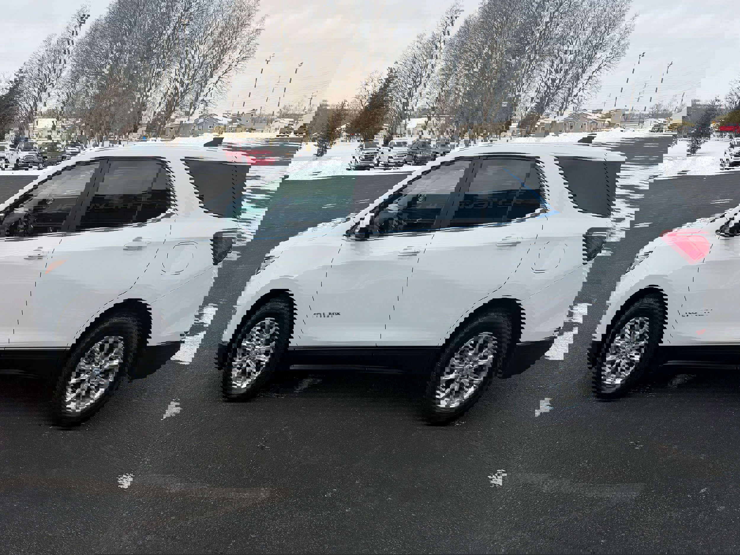 Used 2021 Chevrolet Equinox LT image 9