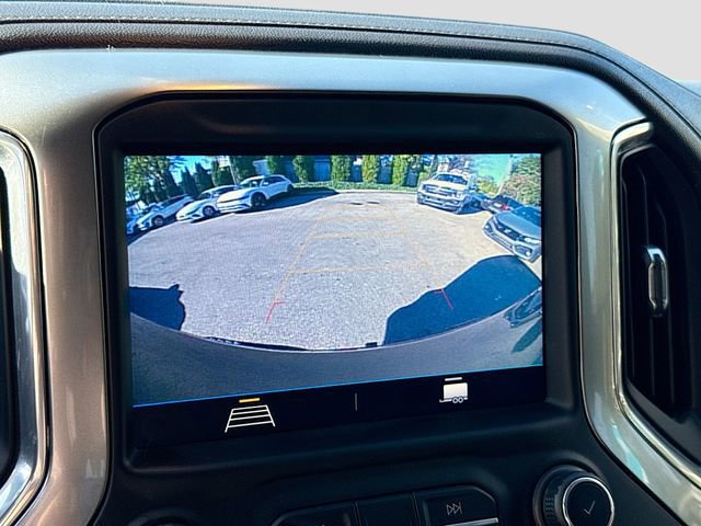 Used 2021 Chevrolet Silverado 1500 LT Trail Boss w/ Bed Protection Package image 15