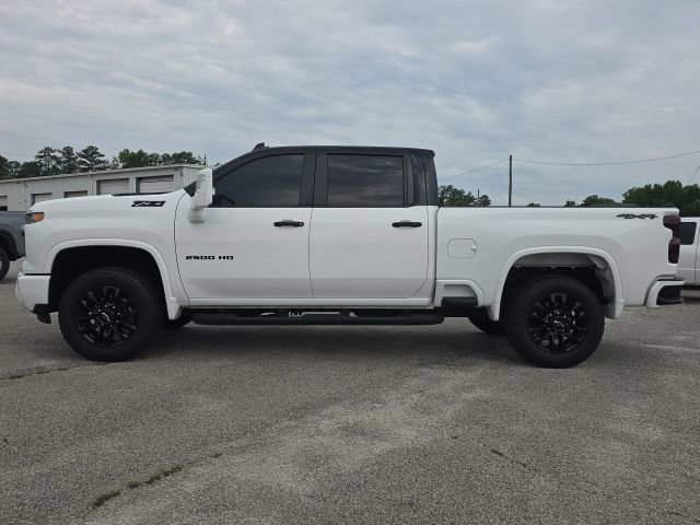 Used 2025 Chevrolet Silverado 2500 Custom w/ Custom Value Package AWD/4WD image 2