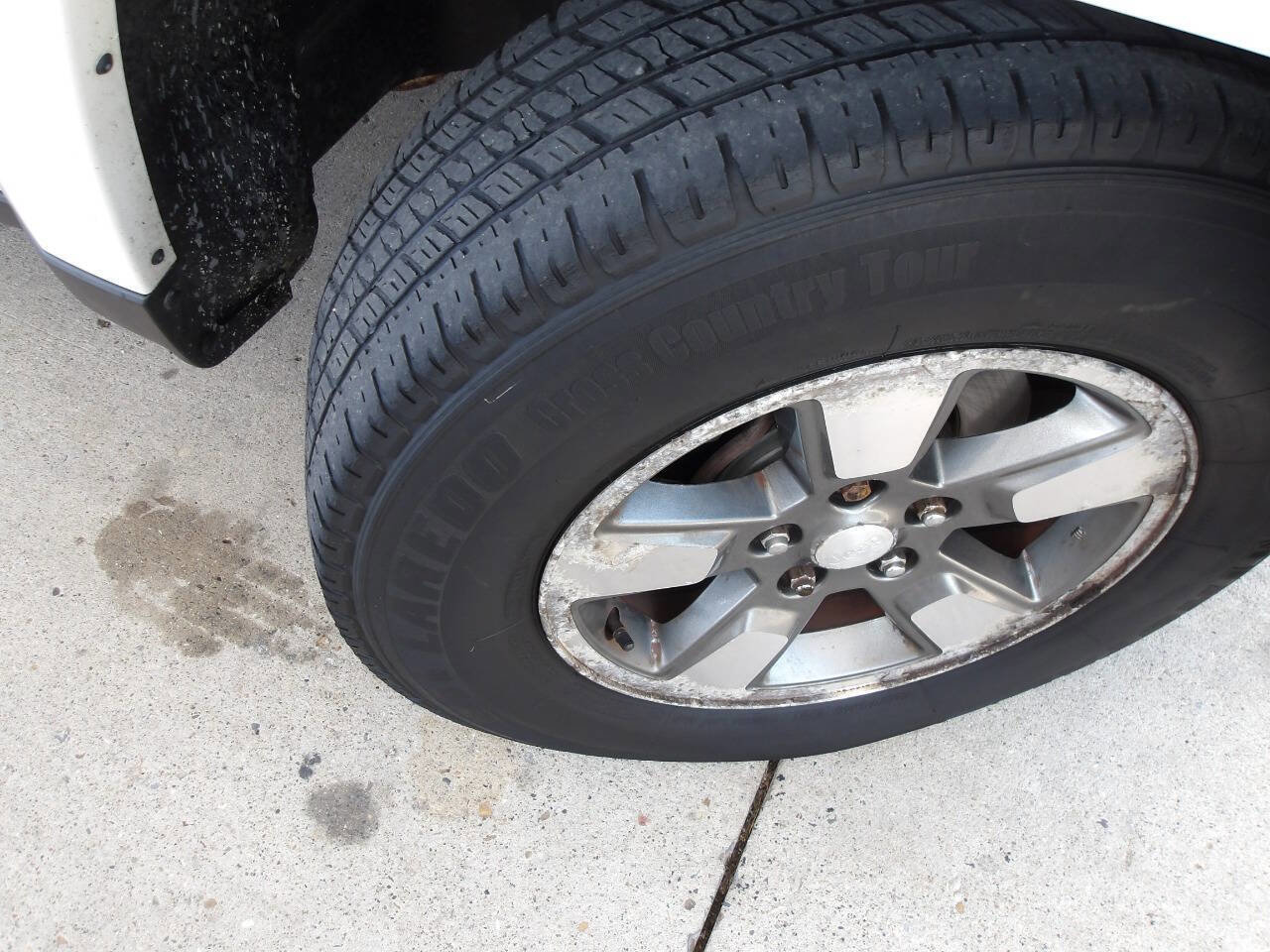 Used 2009 Jeep Liberty Sport image 34