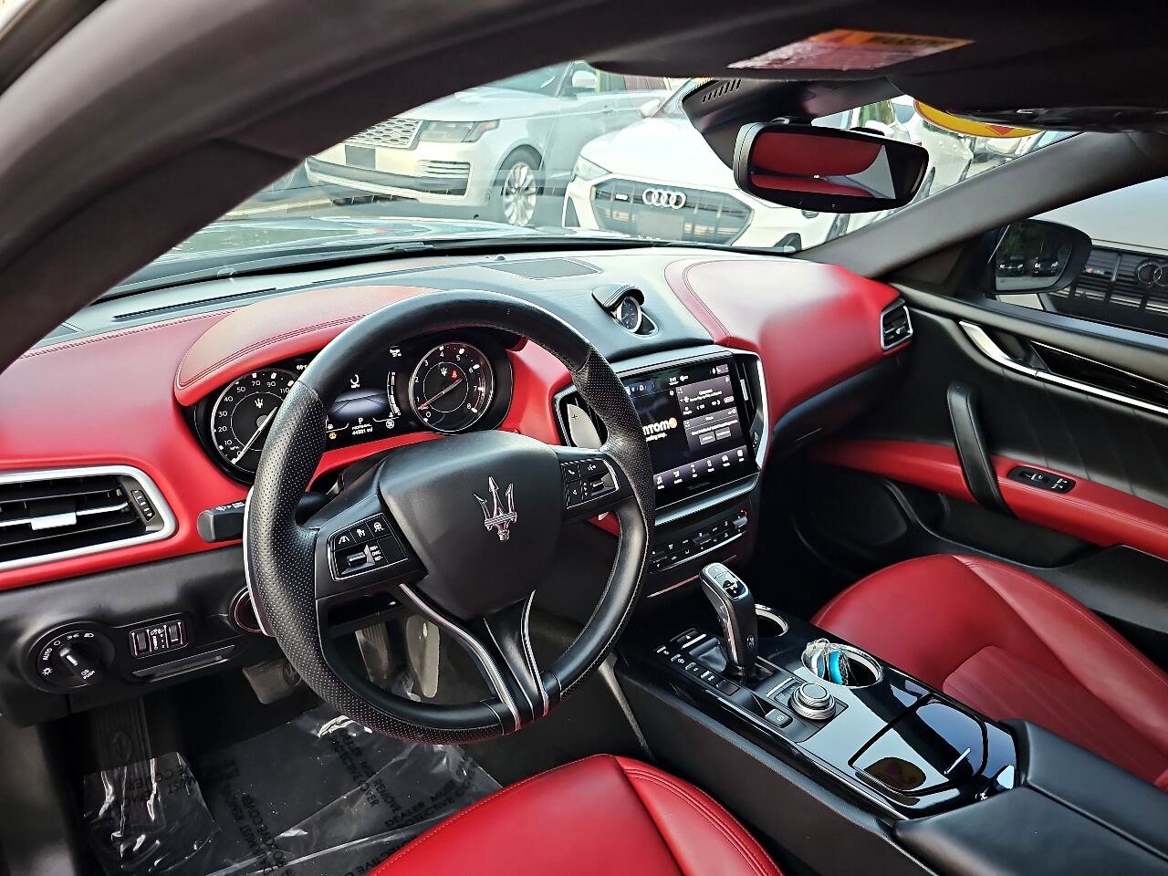 Used 2022 Maserati Ghibli Modena image 28