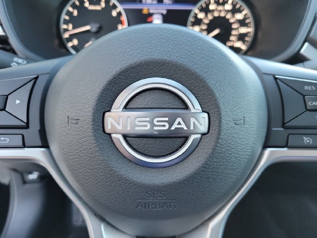 Used 2026 Nissan Altima 2.5 SV FWD image 28