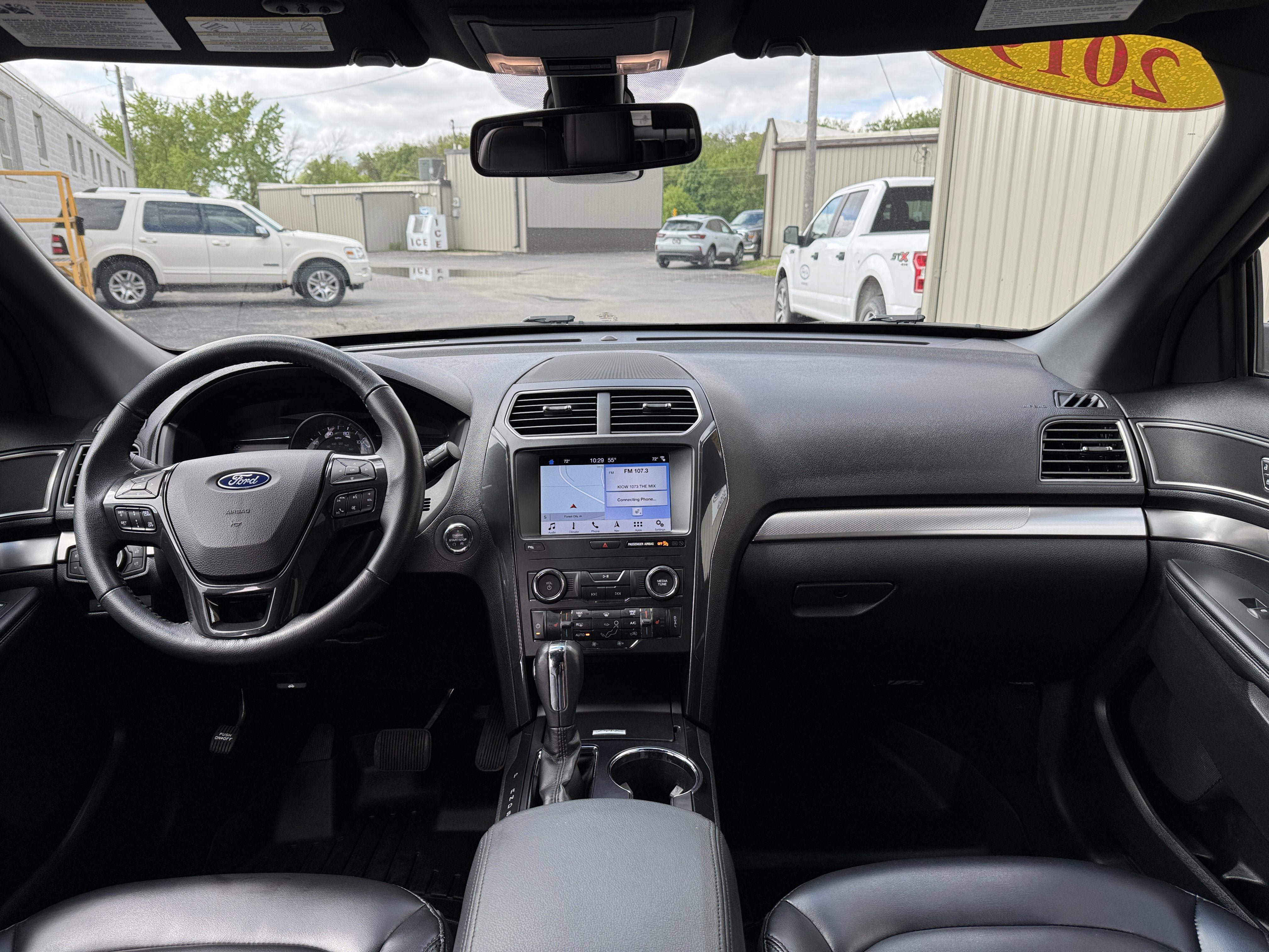 Used 2019 Ford Explorer XLT w/ Equipment Group 202A AWD/4WD image 25