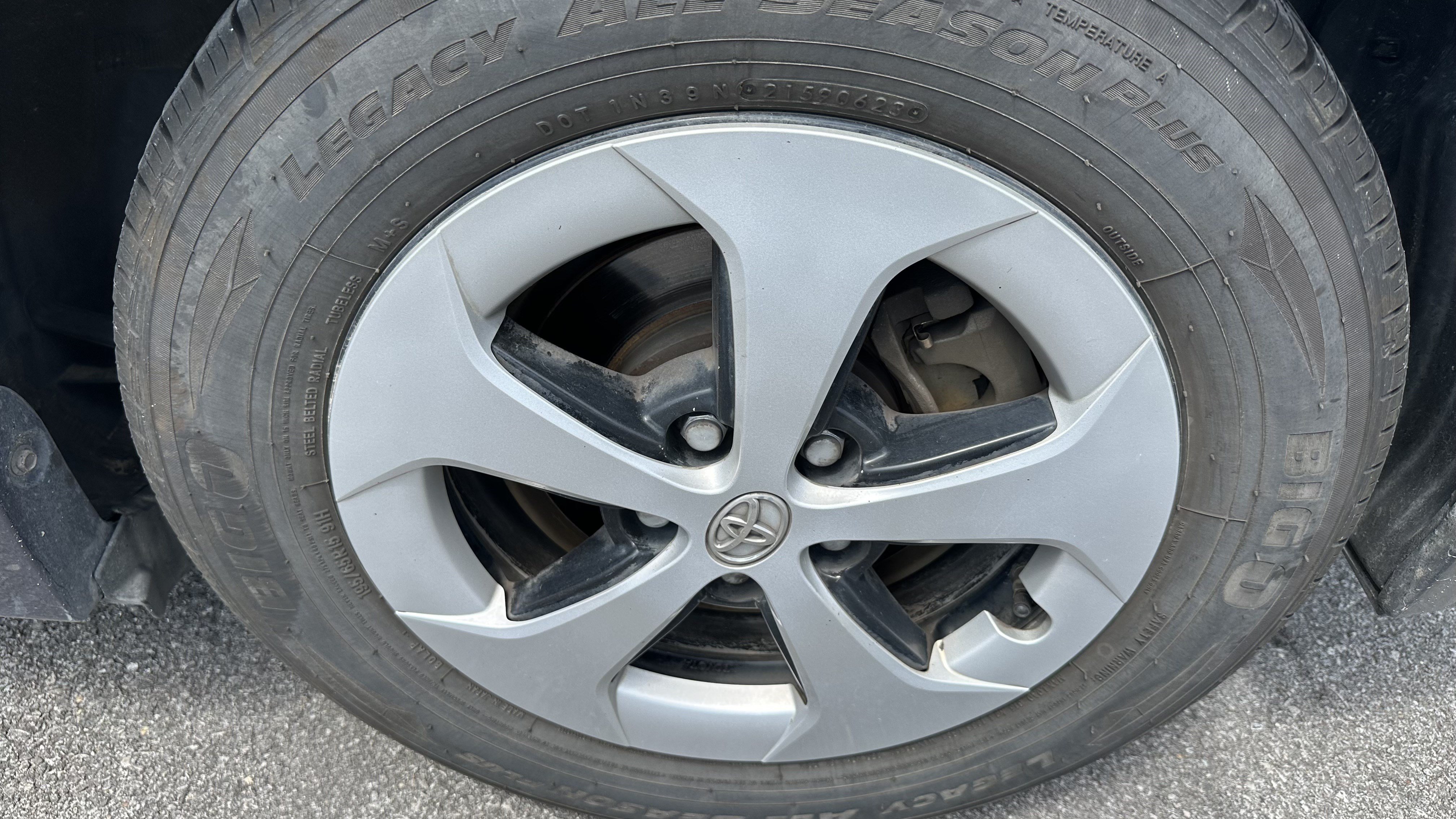 Used 2013 Toyota Prius Two FWD image 13