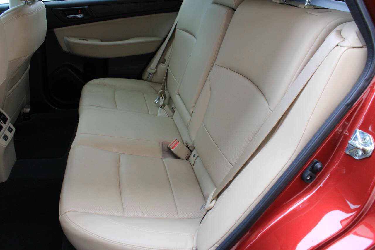 Used 2016 Subaru Outback 3.6R Limited image 13