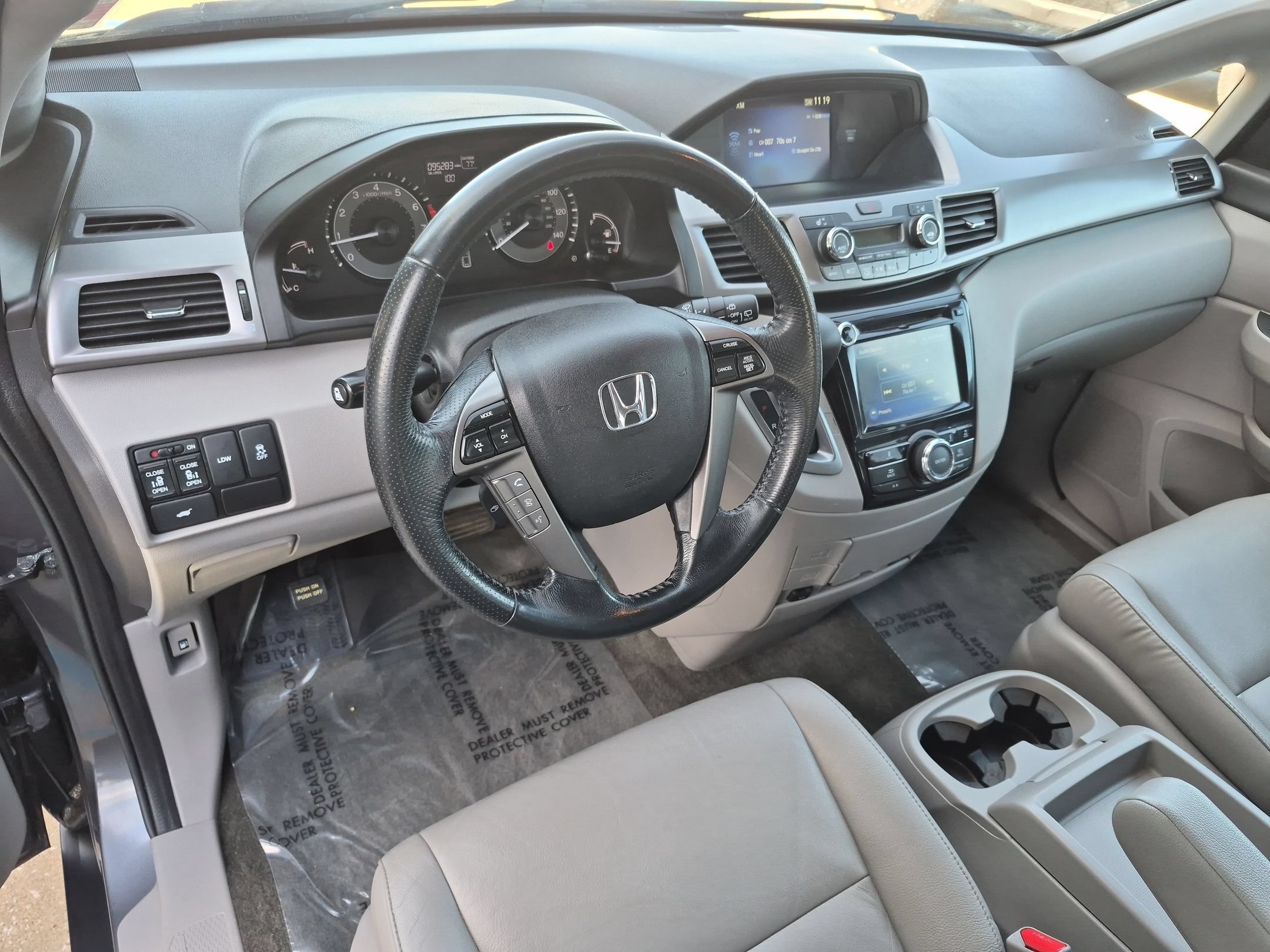 Used 2016 Honda Odyssey EX-L image 10