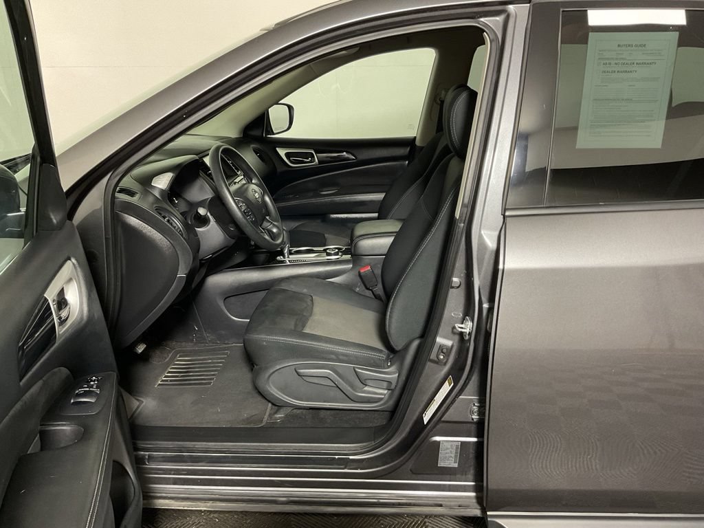 Used 2019 Nissan Pathfinder S AWD/4WD image 19