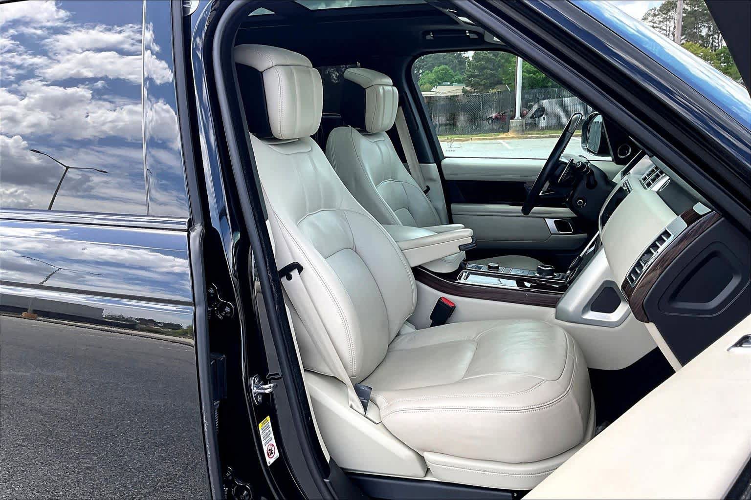 Used 2020 Land Rover Range Rover Long Wheelbase Autobiography AWD/4WD image 9