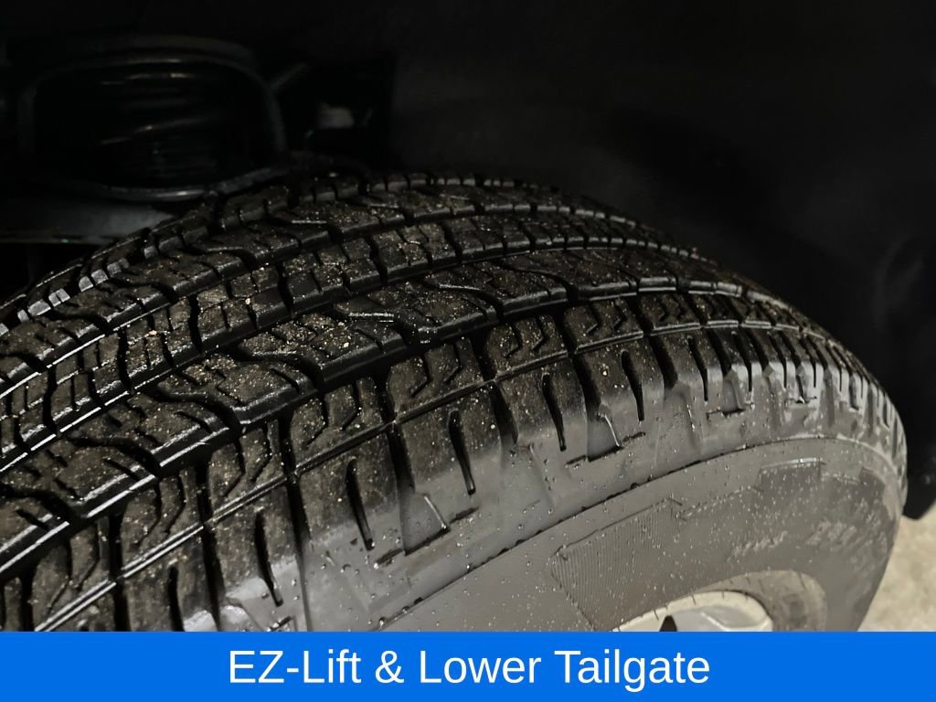 Used 2023 Chevrolet Colorado LT image 33