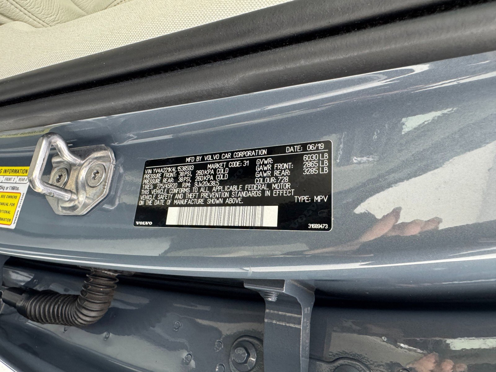 Used 2020 Volvo XC90 T6 Momentum image 46