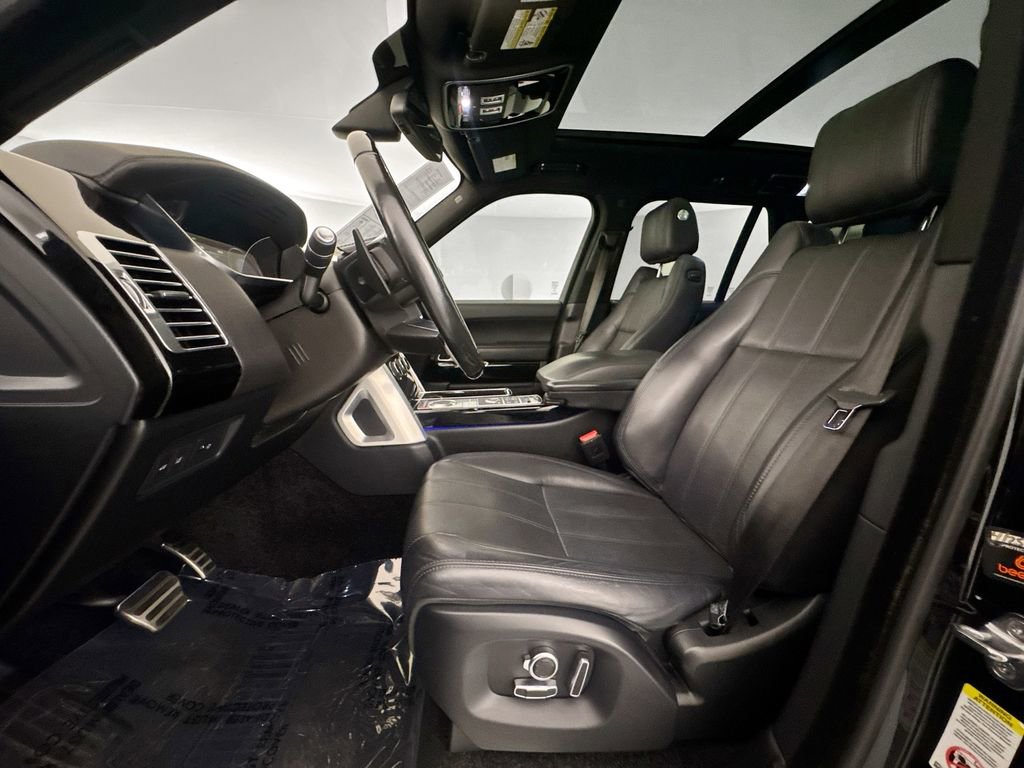 Used 2016 Land Rover Range Rover Supercharged image 18