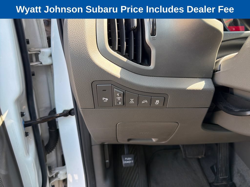 Used 2012 Kia Sportage LX w/ Navigation Pkg AWD/4WD image 22