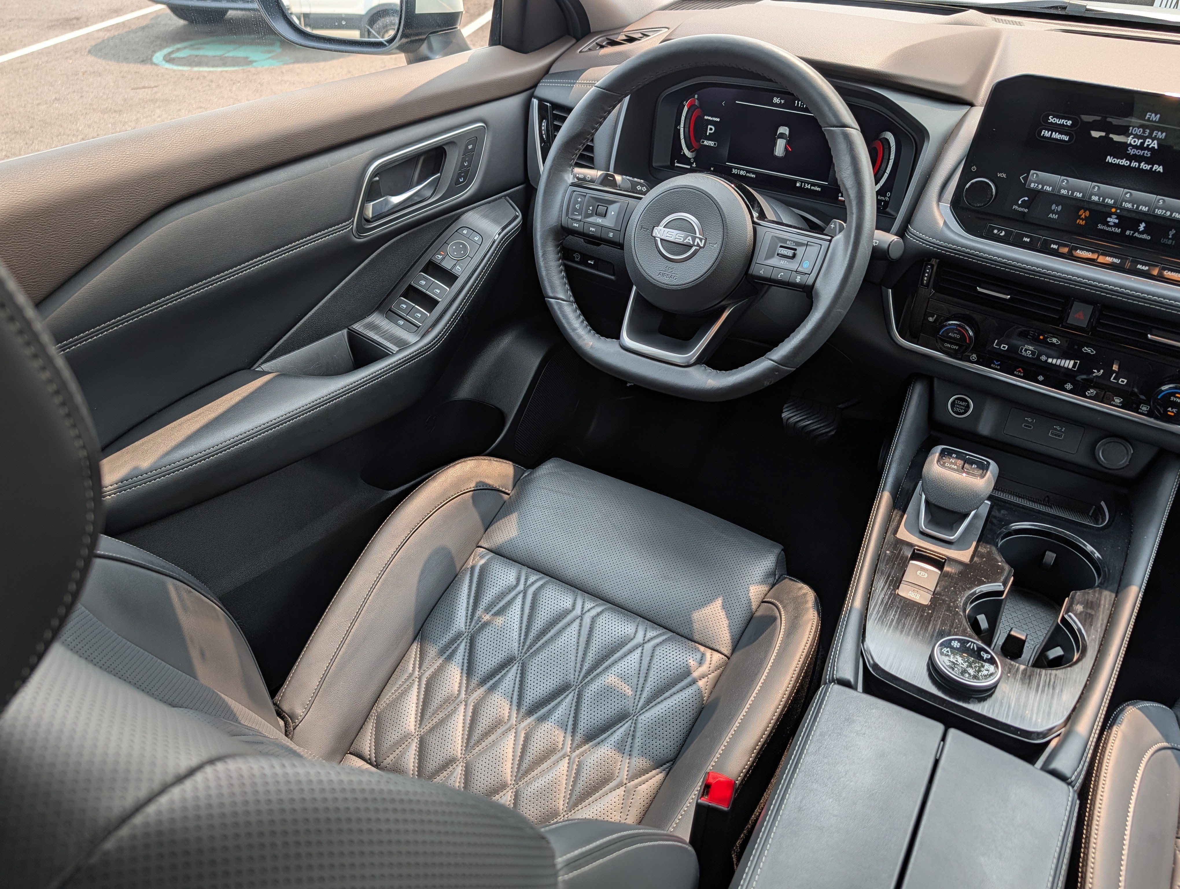 Used 2023 Nissan Rogue Platinum w/ Platinum Premium Package AWD/4WD image 9