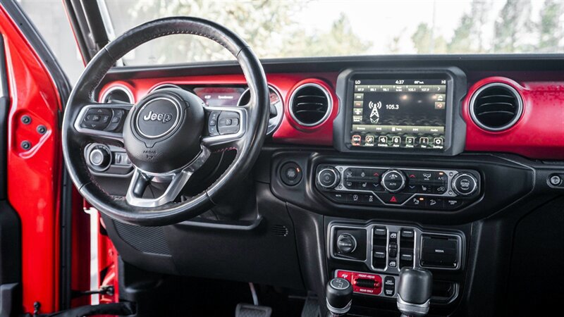 Used 2021 Jeep Wrangler Unlimited Rubicon w/ Uconnect 4C Nav & Sound Group AWD/4WD image 18