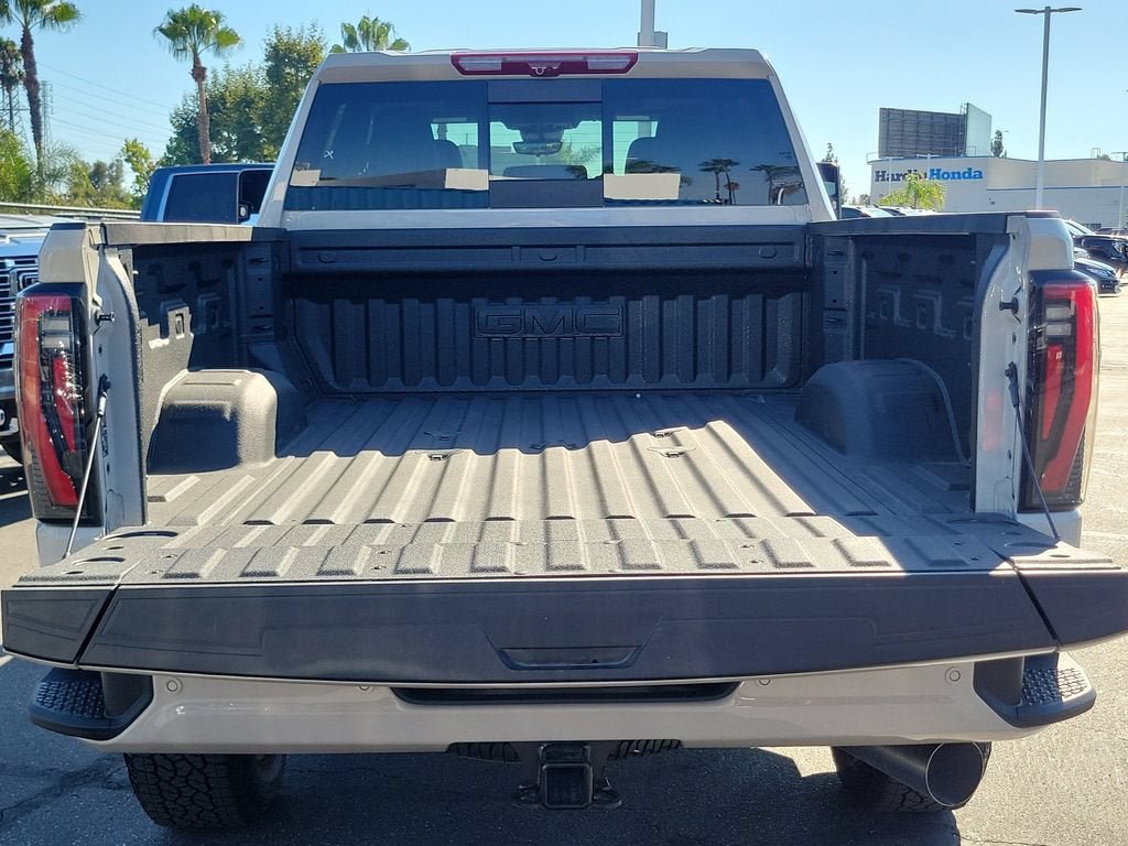 New 2026 GMC Sierra 2500 AT4 w/ AT4 Premium Plus Package AWD/4WD image 6