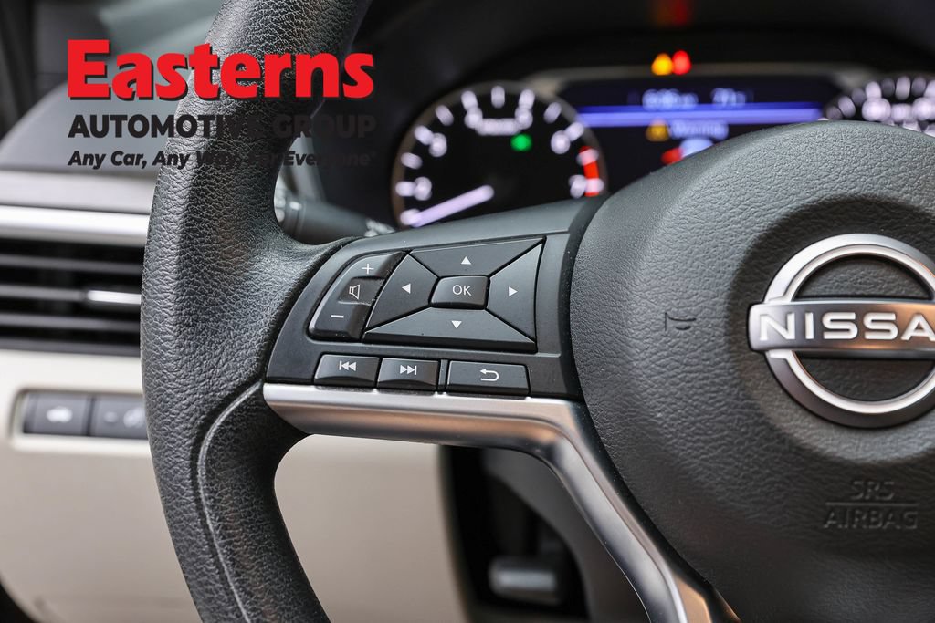 Used 2023 Nissan Altima 2.5 SV AWD/4WD image 15