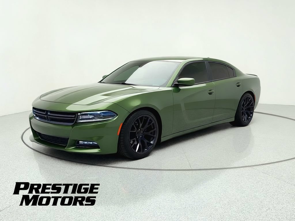 Used 2018 Dodge Charger SXT Plus w/ Quick Order Package 29J RWD image 3