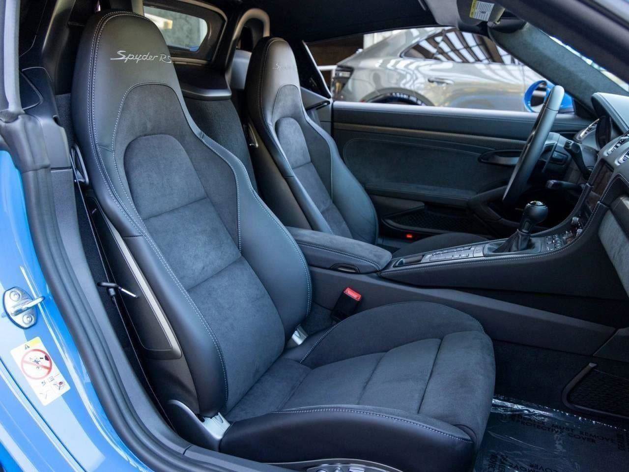 Certified 2024 Porsche 718 Boxster Spyder RS w/ Light Design Package image 99