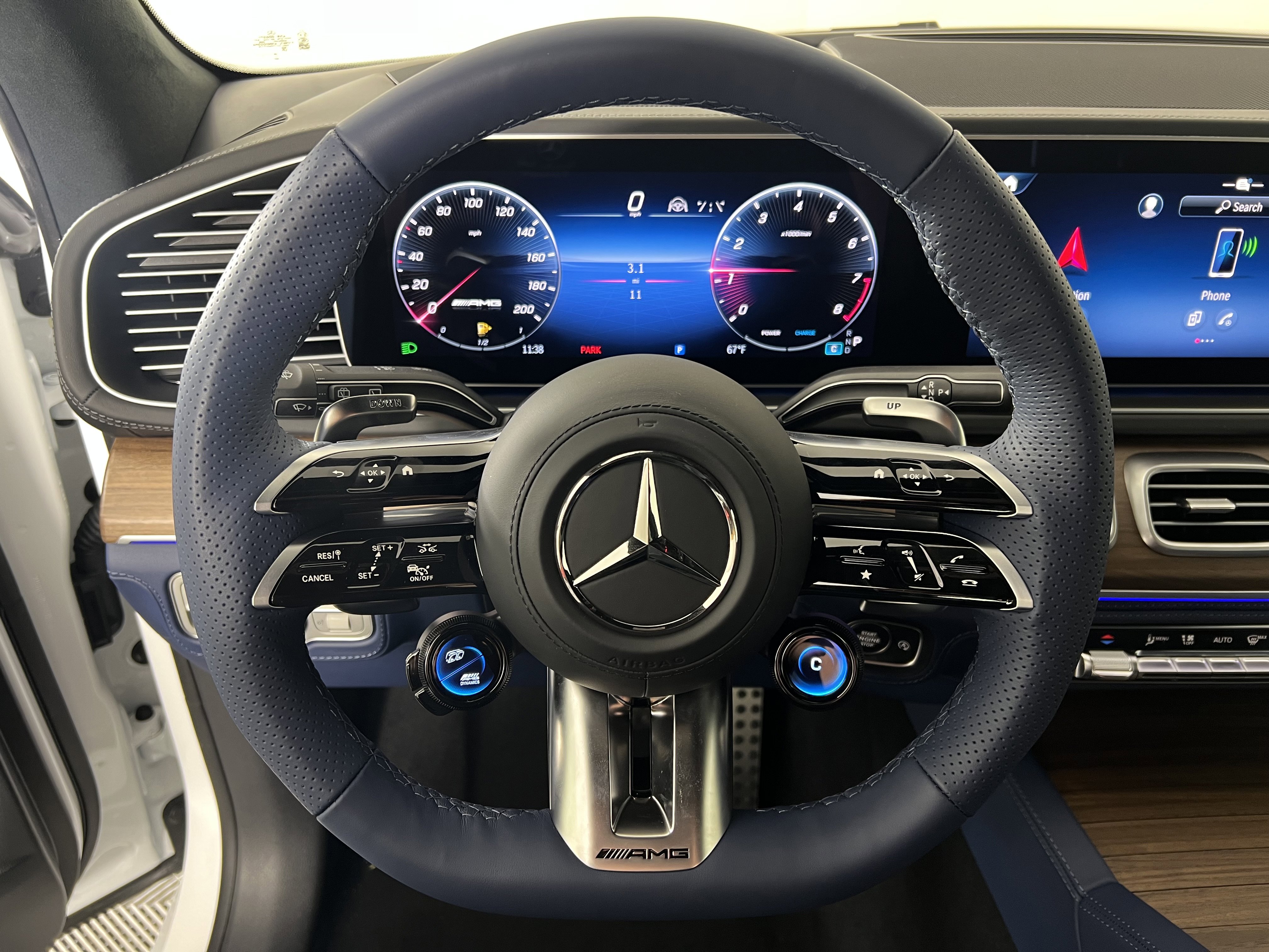 New 2026 Mercedes-Benz GLE 63 AMG S image 27