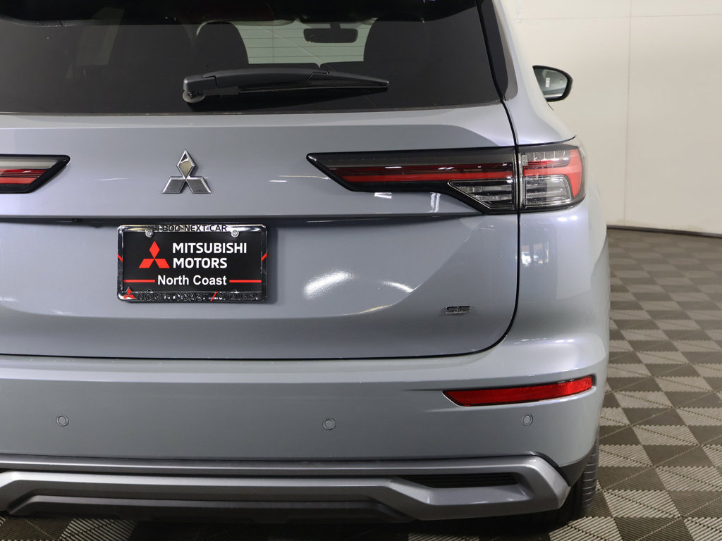 New 2026 Mitsubishi Outlander SE FWD image 18