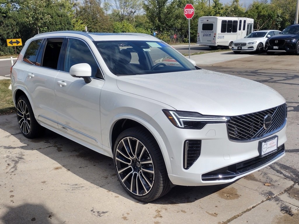 New 2026 Volvo XC90 B6 Plus image 4