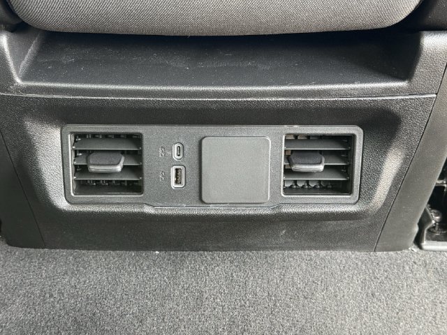 Used 2025 Chevrolet Silverado 1500 Custom RWD image 27