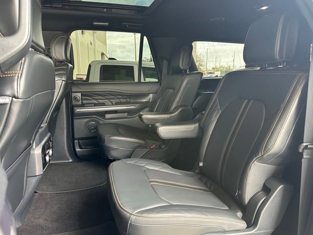 Certified 2023 Ford Expedition Max Platinum image 15