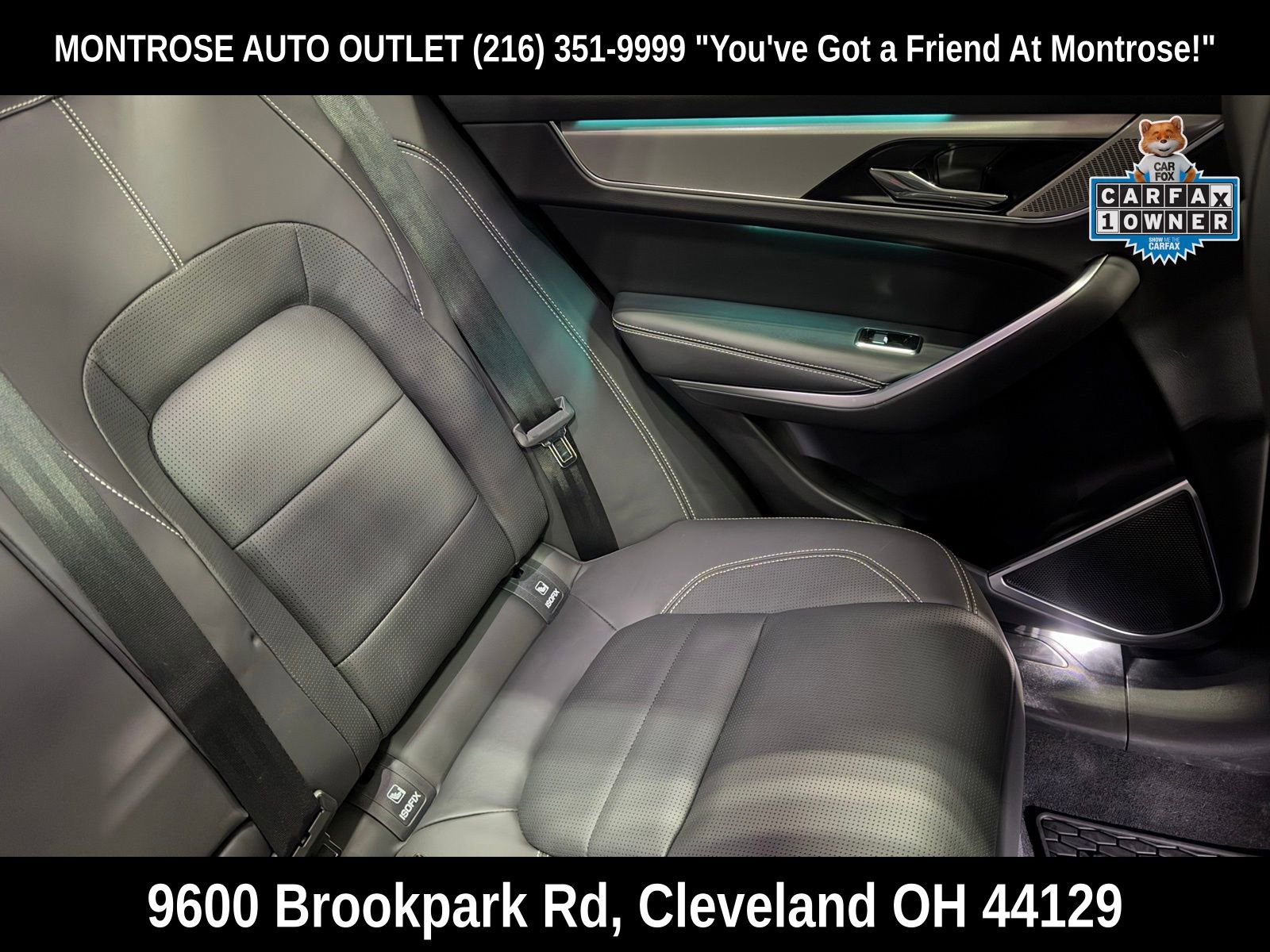 Used 2025 Jaguar F-PACE R-Dynamic S image 32