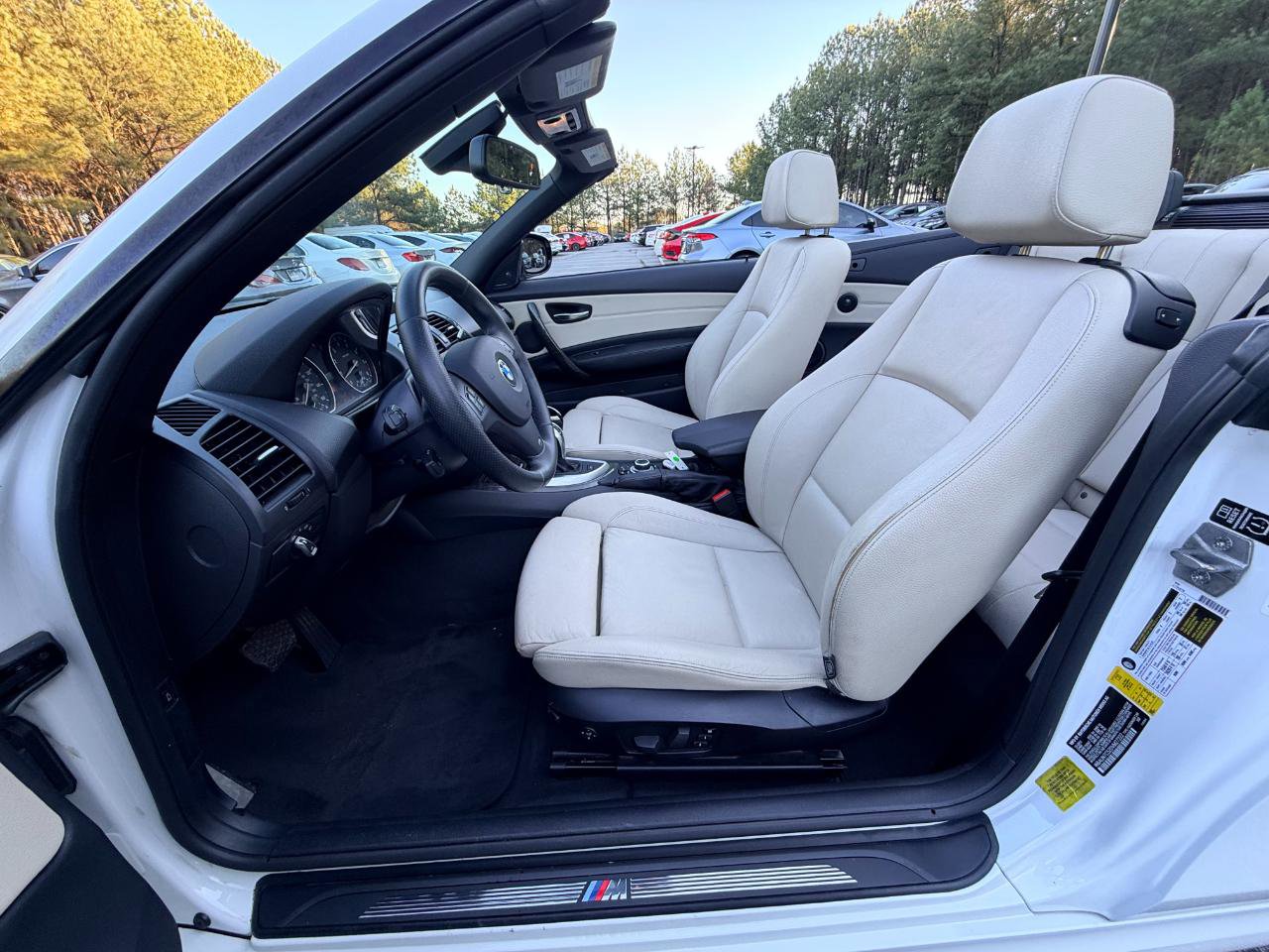 Used 2013 BMW 135i Convertible image 15