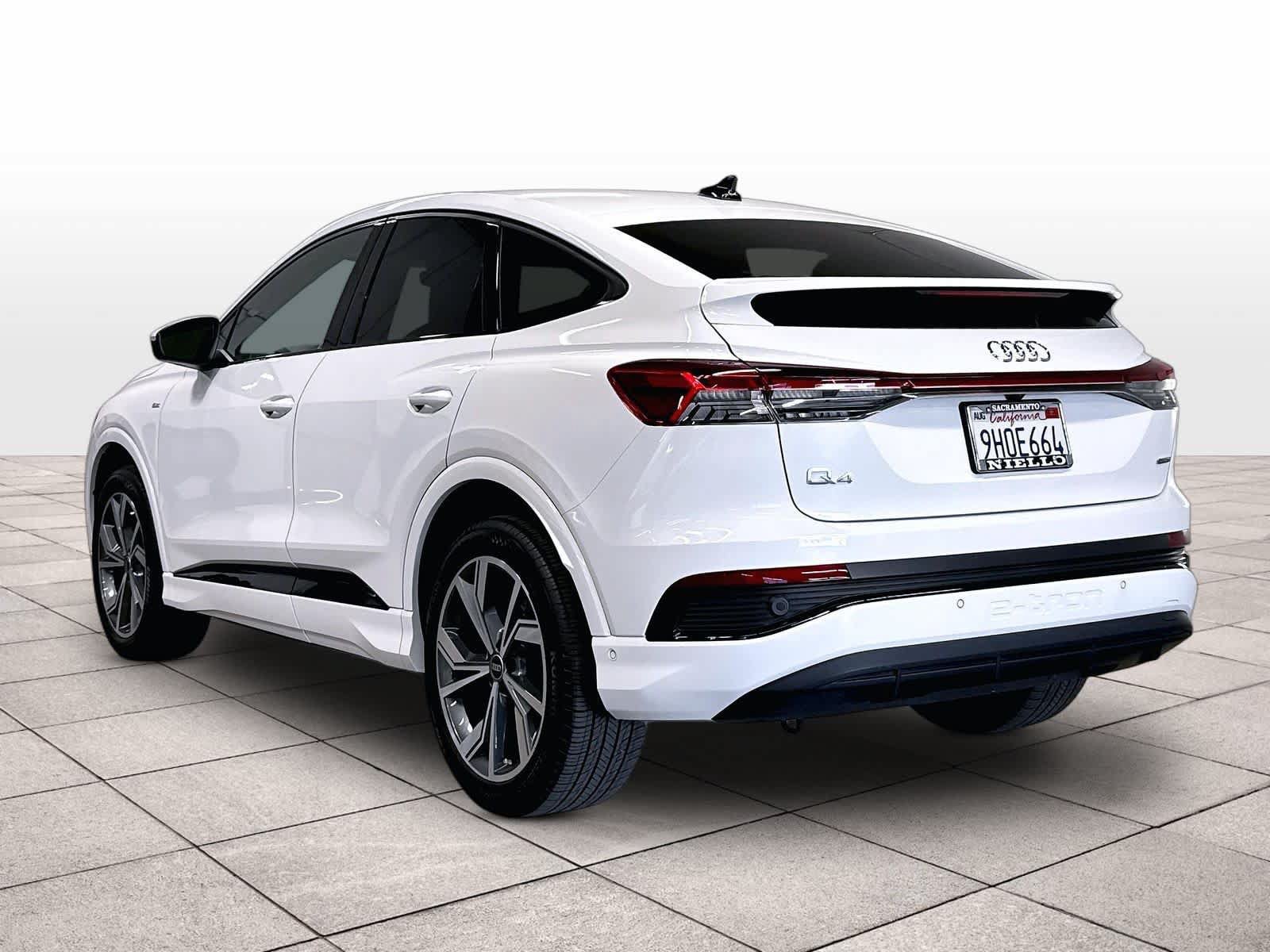 Certified 2023 Audi Q4 e-tron Premium Plus w/ Premium Plus AWD/4WD image 13