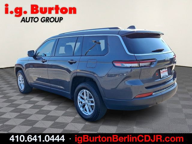 Used 2023 Jeep Grand Cherokee L Laredo image 4