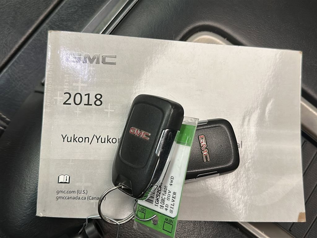Used 2018 GMC Yukon Denali w/ Open Road Package AWD/4WD image 35