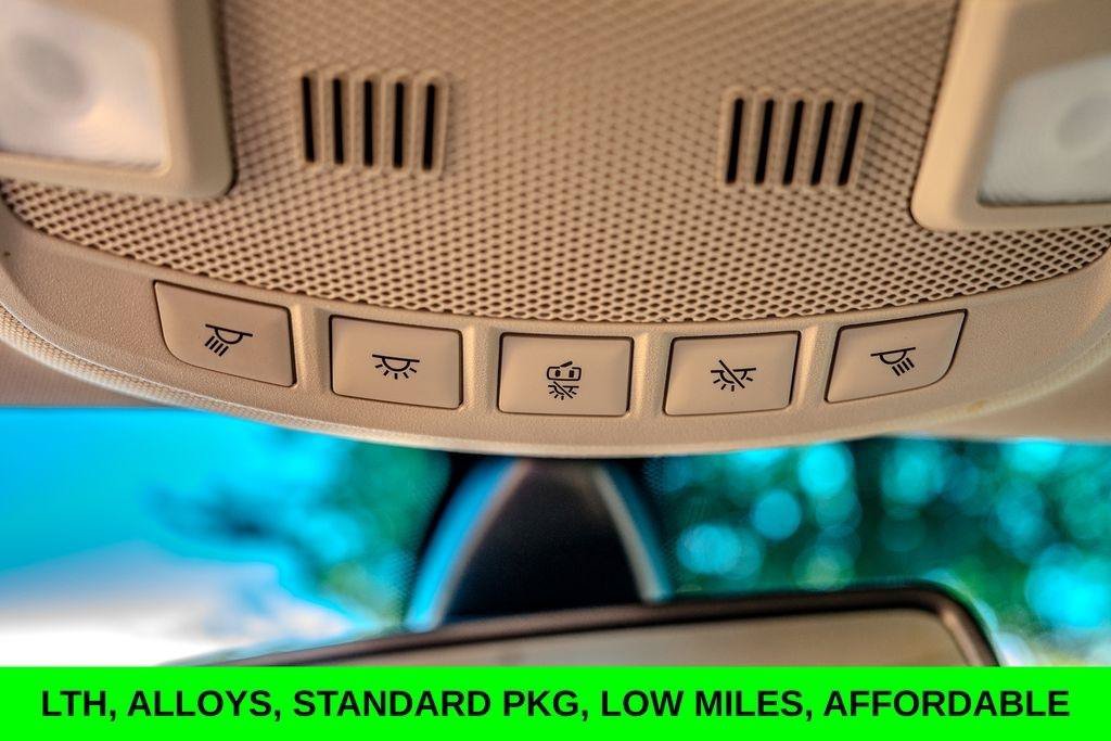 Used 2019 Lincoln MKZ Premiere FWD image 32