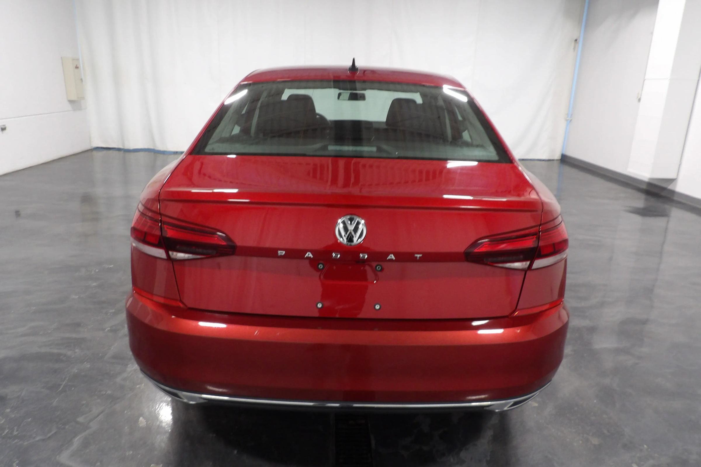 Used 2021 Volkswagen Passat 2.0T S FWD image 5