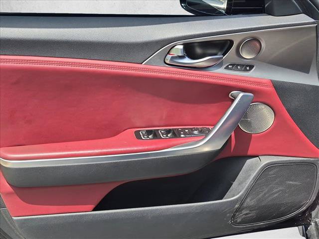 Used 2018 Kia Stinger GT1 RWD image 14