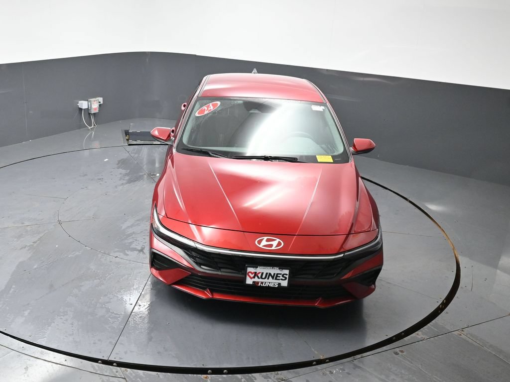 Used 2024 Hyundai Elantra SEL FWD image 42