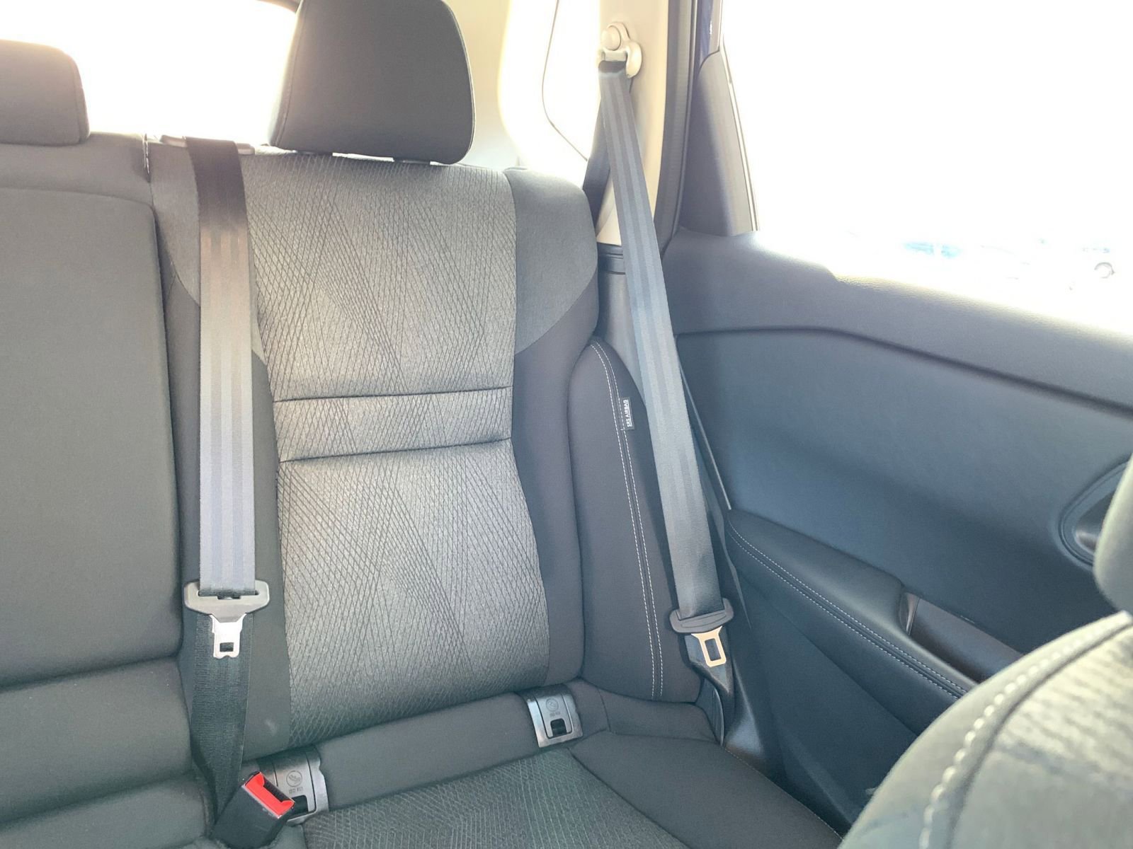 Used 2025 Nissan Rogue SV image 39