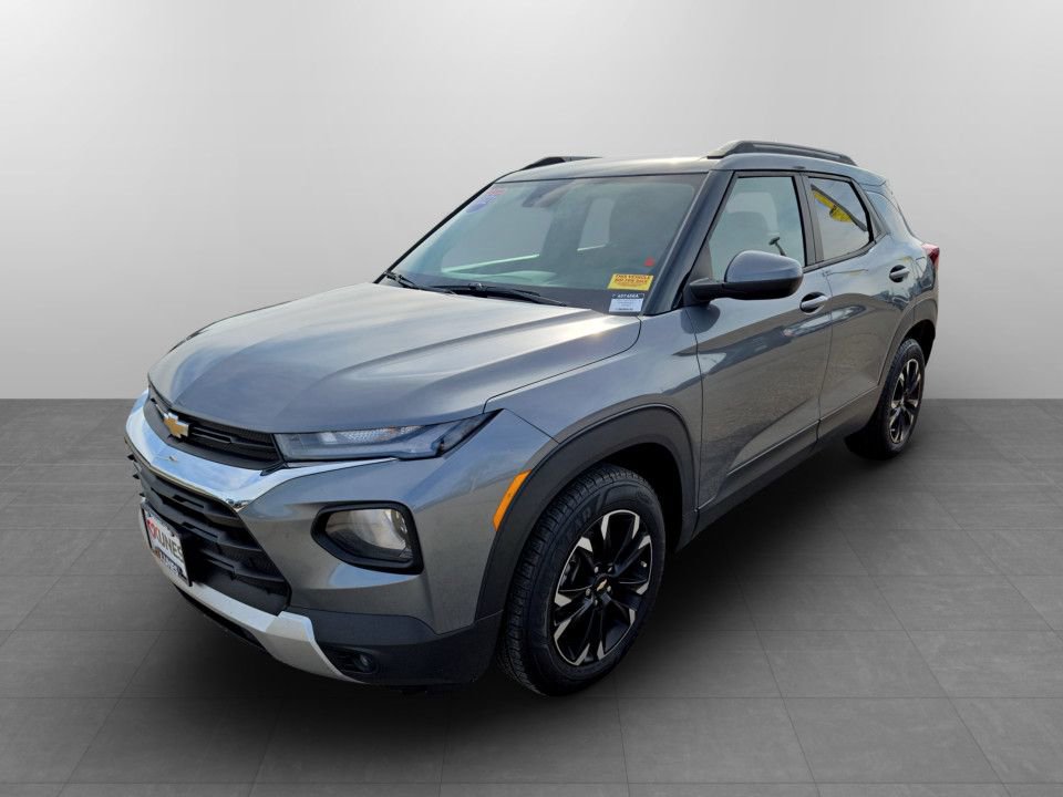 Used 2021 Chevrolet TrailBlazer LT w/ Convenience Package FWD image 12