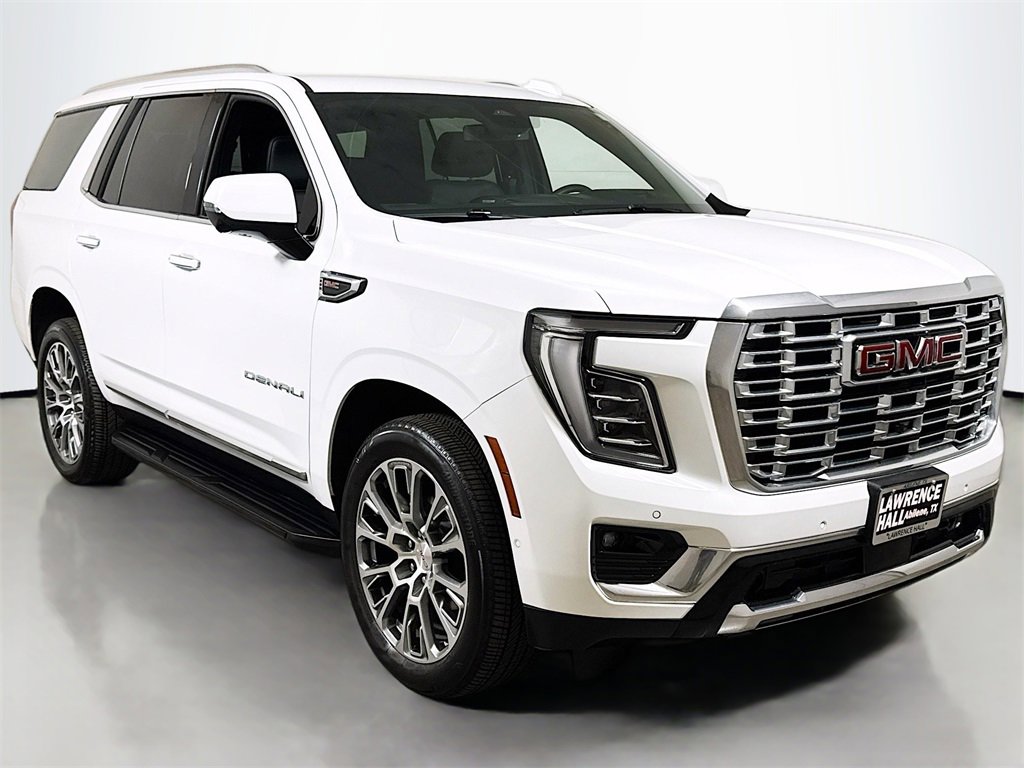 Certified 2025 GMC Yukon Denali image 3