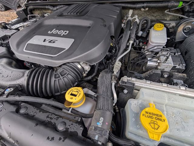 Used 2018 Jeep Wrangler Unlimited Sport S image 22