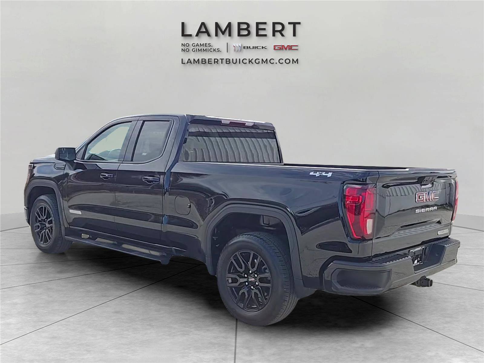 Used 2023 GMC Sierra 1500 Elevation AWD/4WD image 3
