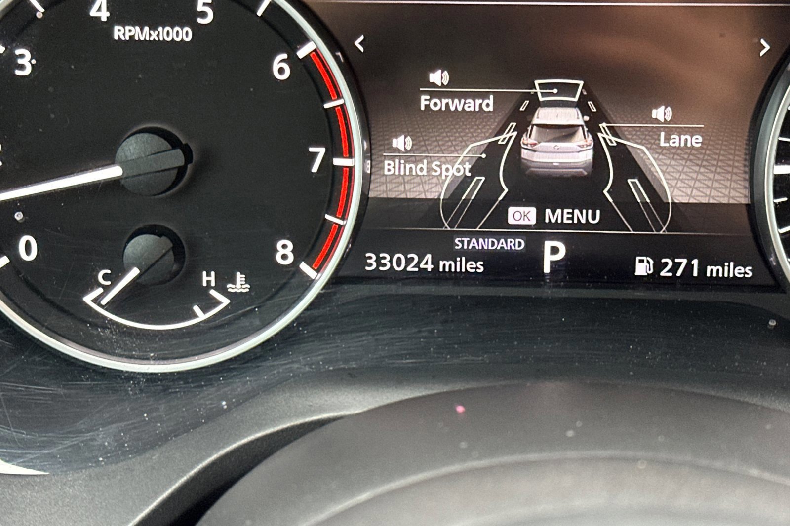 Used 2023 Nissan Rogue S image 25