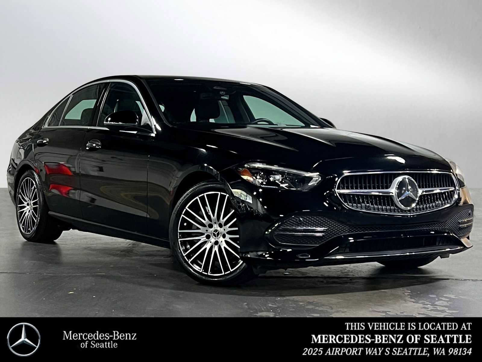 Used 2024 Mercedes-Benz C 300 4MATIC Sedan image 1