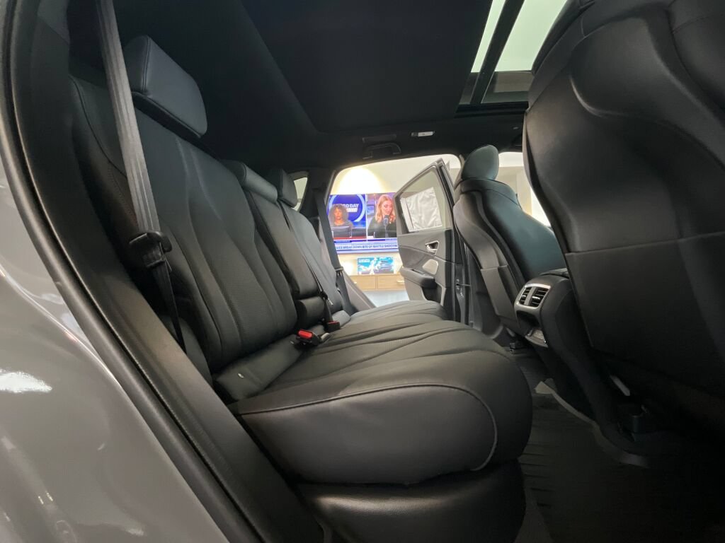 New 2026 Acura RDX w/ Advance Package AWD/4WD image 18
