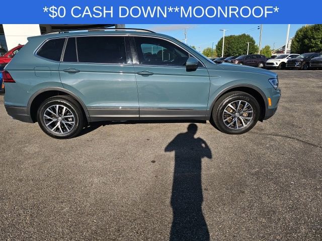 Used 2020 Volkswagen Tiguan SE w/ Panoramic Sunroof Package image 25