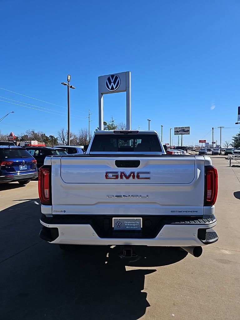 Used 2022 GMC Sierra 3500 Denali w/ Denali Ultimate Package image 6