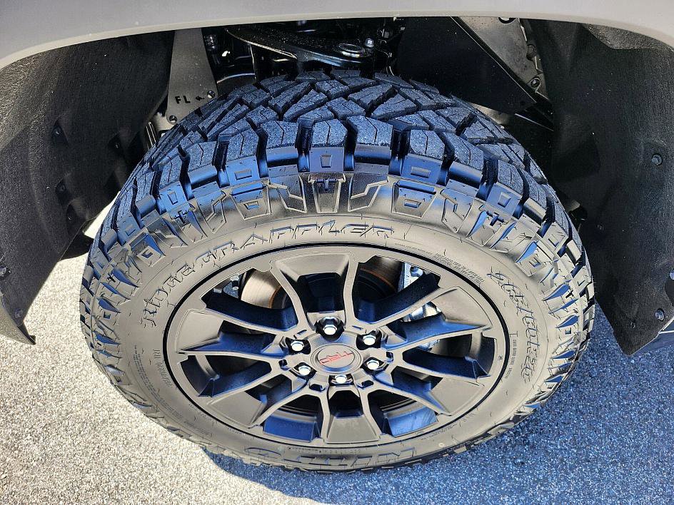 New 2025 Toyota Tundra SR5 image 19