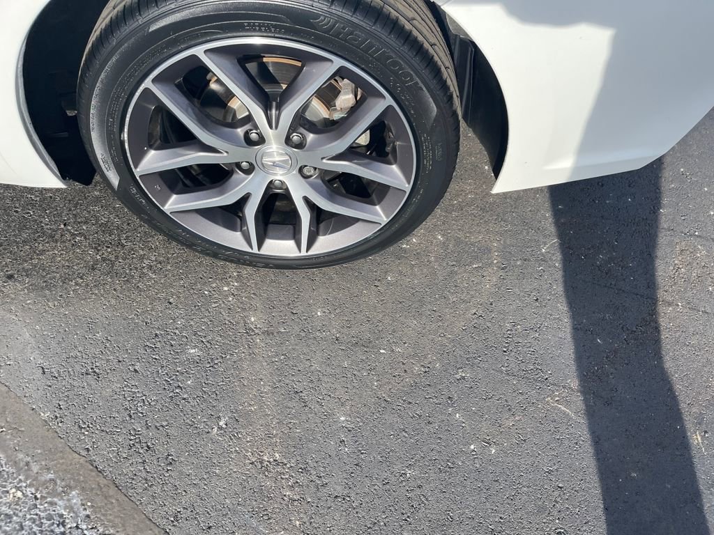 Used 2019 Acura ILX Premium Package image 33