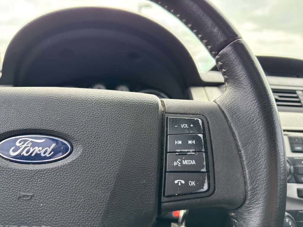 Used 2011 Ford Focus SES w/ 401A Rapid Spec Order Code image 18