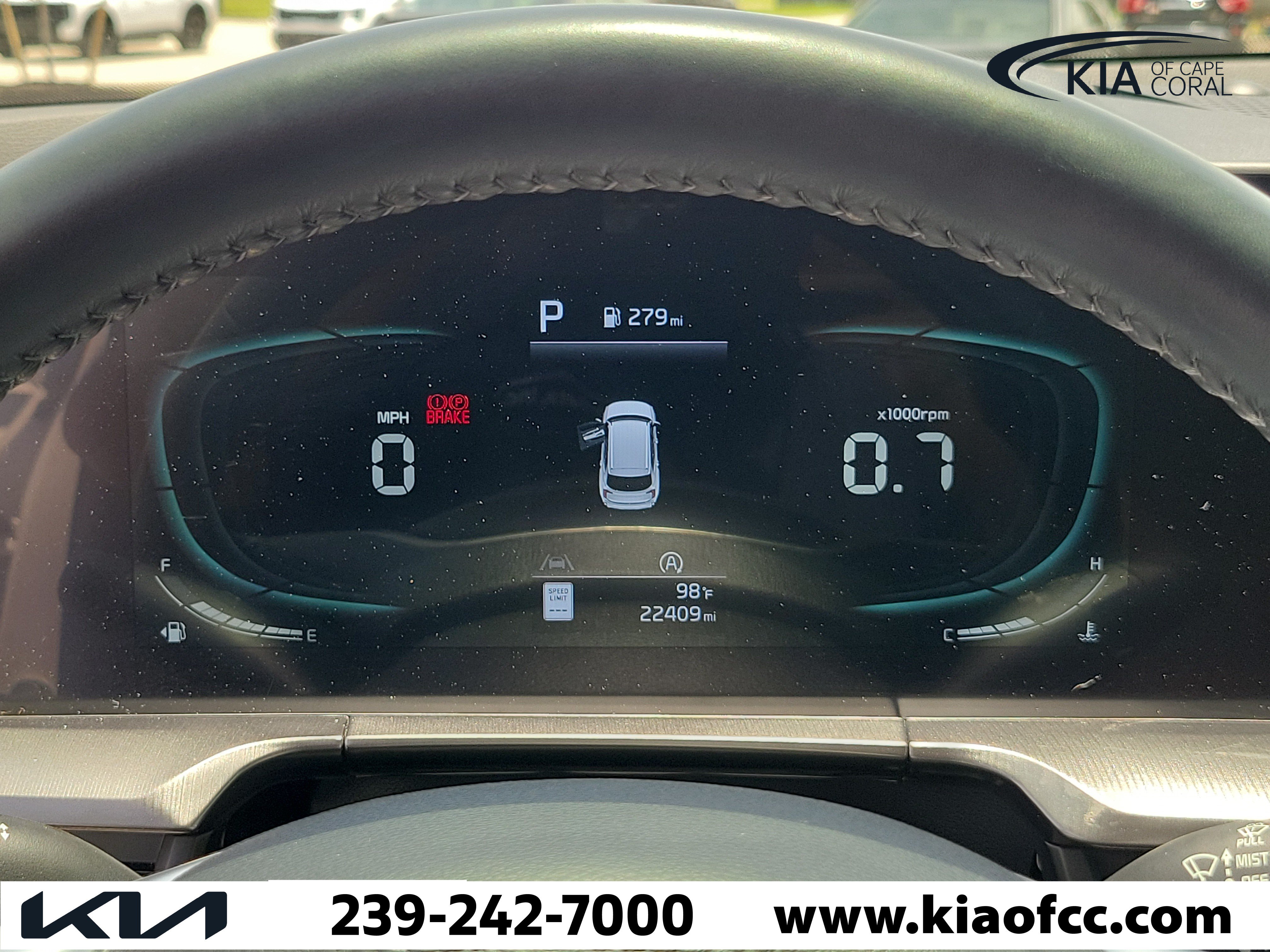 Certified 2024 Kia Telluride S w/ S Sunroof Package AWD/4WD image 27